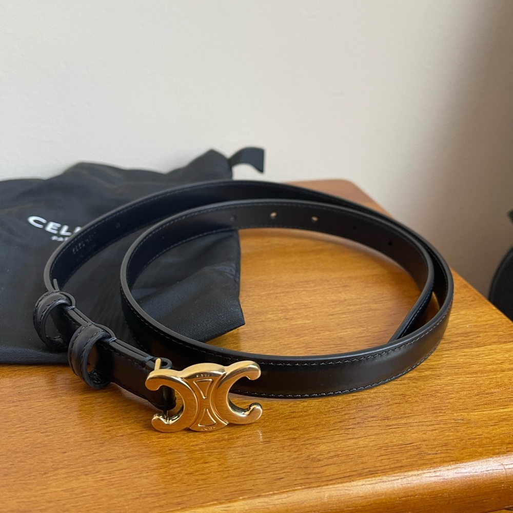 NEW Celine Small Triomphe Belt Size 80, Black Leather
